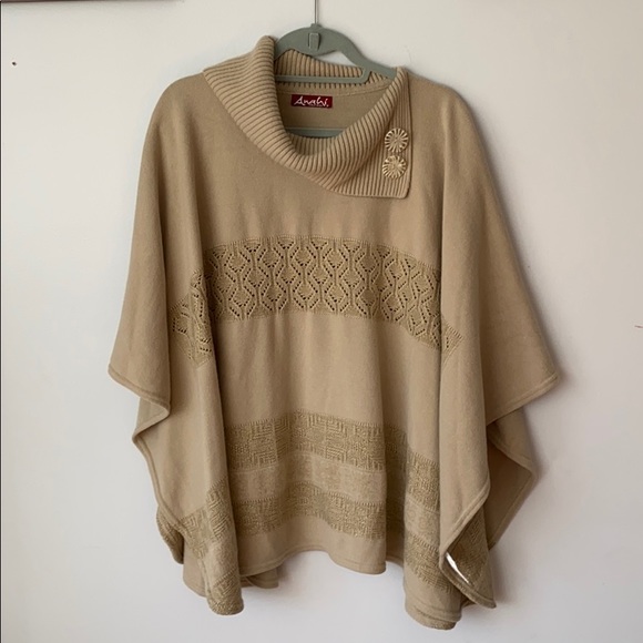 Anahi Tejidos Sweater Poncho made in Ecuador - Picture 1 of 8